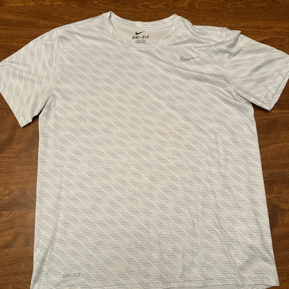 Nike SS shirt